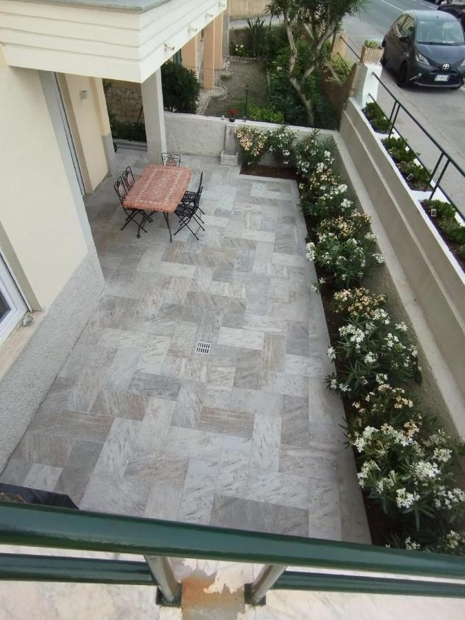 Brezza Di Mare Apartment Lavagna Luaran gambar